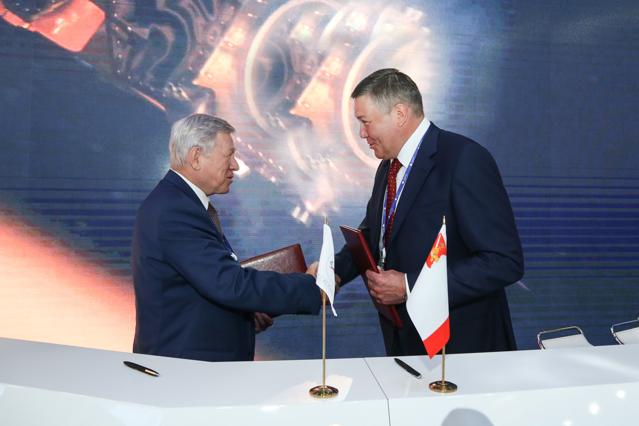Корпоративный чемпионат ракетно-космической отрасти «Молодые профессионалы Роскосмоса» Договор о сотрудничестве в области создания и развития сегмента национальной сети высокоточного позиционирования